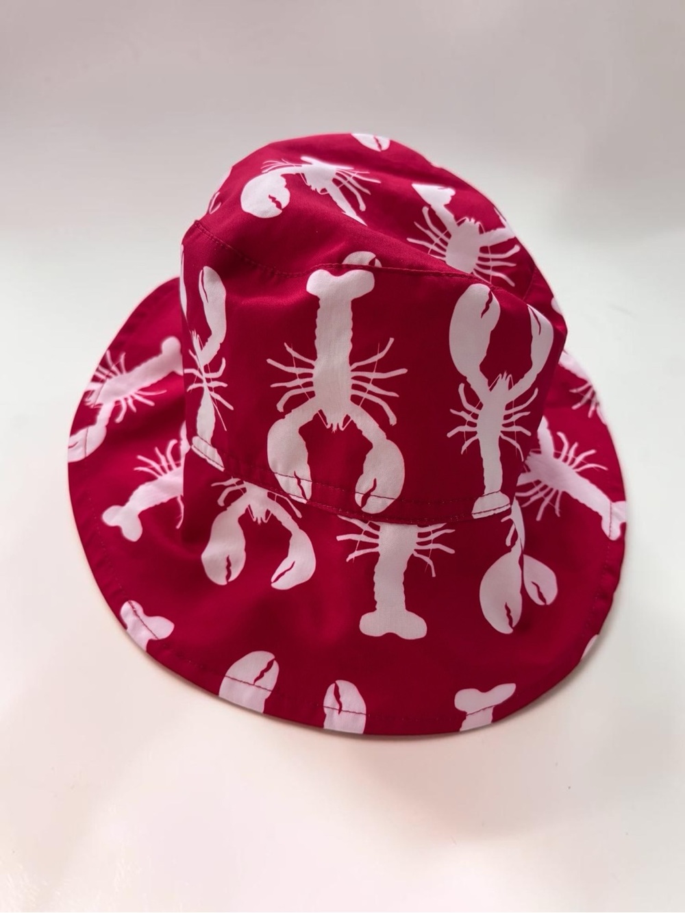 Monica + Andy Lobster UPF 50+ Sun Hat Size L Ages 1–8 Red White